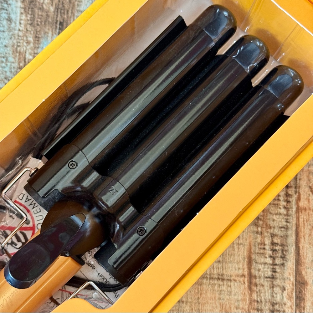 🆕 Triple Barrel Wave Hair Wand | #DC-HT0012Ms-AJ - Picture 3 of 10